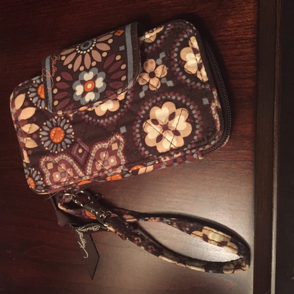 Vera Bradley Smartphone 2.0 Wristlet in Canyon