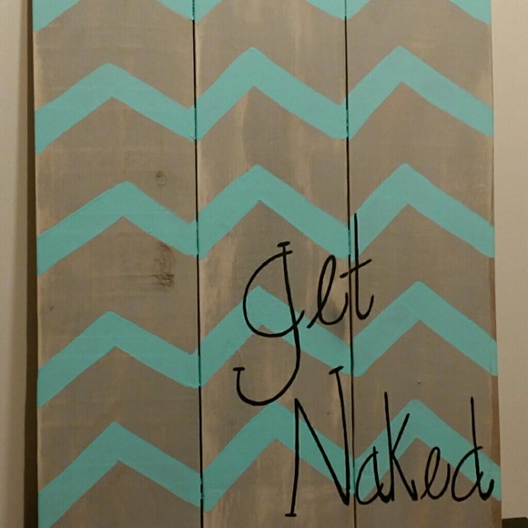 Rustic "get naked" wood sign - Picture 2 of 4