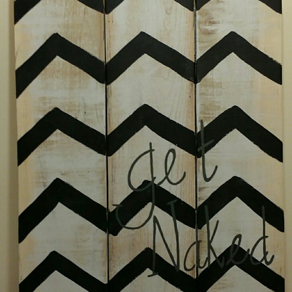 Rustic "get naked" wood sign - Picture 3 of 4