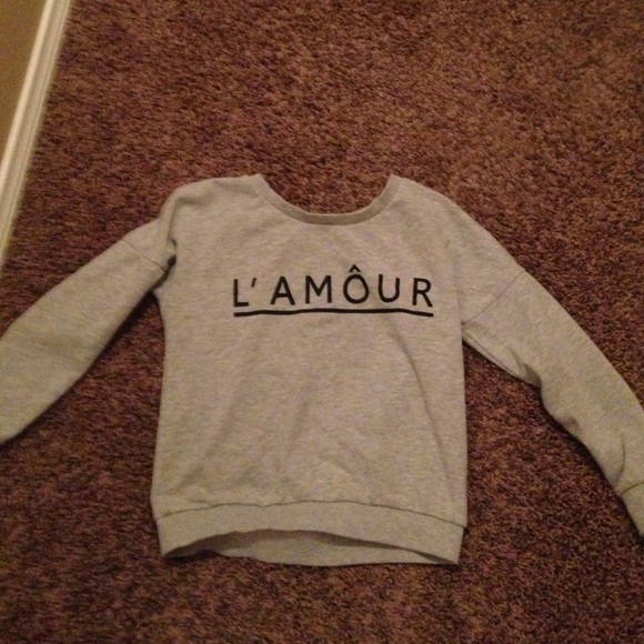 crew neck sweater