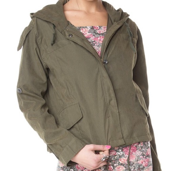 Brandy Melville Jacket