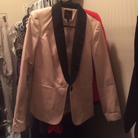 Limited Light Peach and Black Collar Blazer
