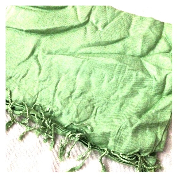 Light green pashmina