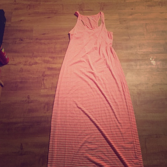Pink and white striped sundress (Large)