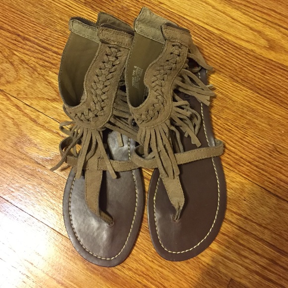 Taupe Minnetonka sandals