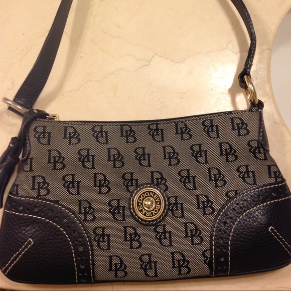 SOLD, Dooney Bourke handbag SOLD - Picture 1 of 2
