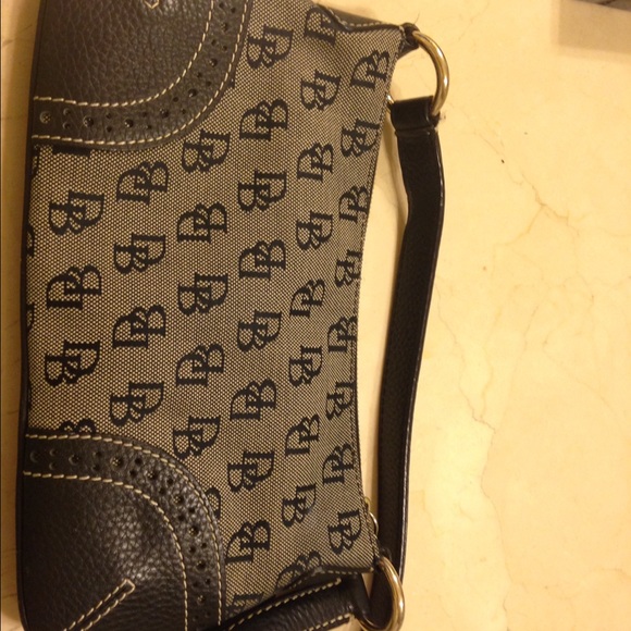 SOLD, Dooney Bourke handbag SOLD - Picture 2 of 2
