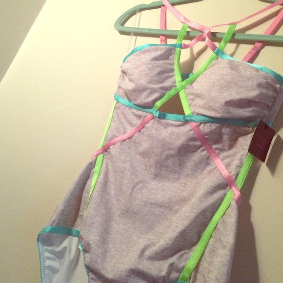 👙Neon Cut-Out One Piece👙