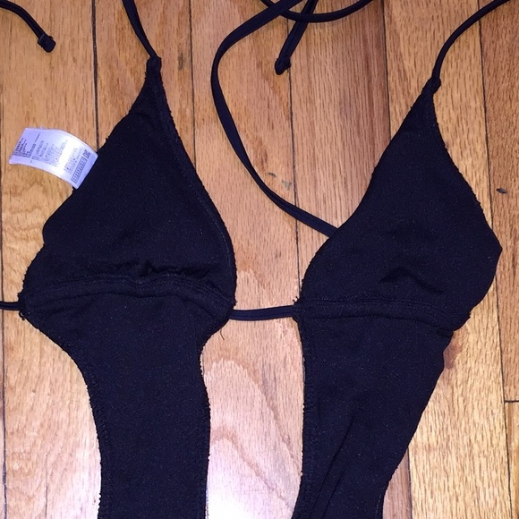 Black one piece swimwear - Picture 4 of 4