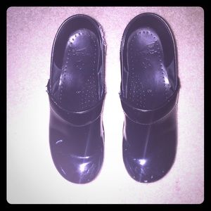 Dansko Patent Leather Clogs.  Size 40.