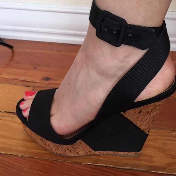 BCBG black wedges - Picture 2 of 3
