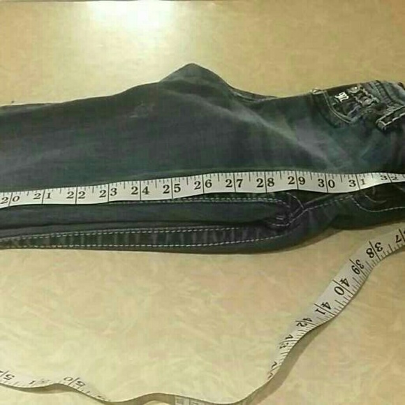 **Sold** - Picture 2 of 2