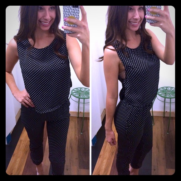 Lisakai top and bottom