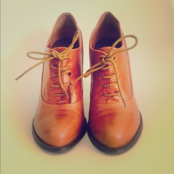 Aldo oxford pumps