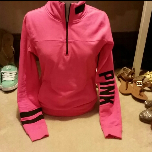 Ultimate half zip up