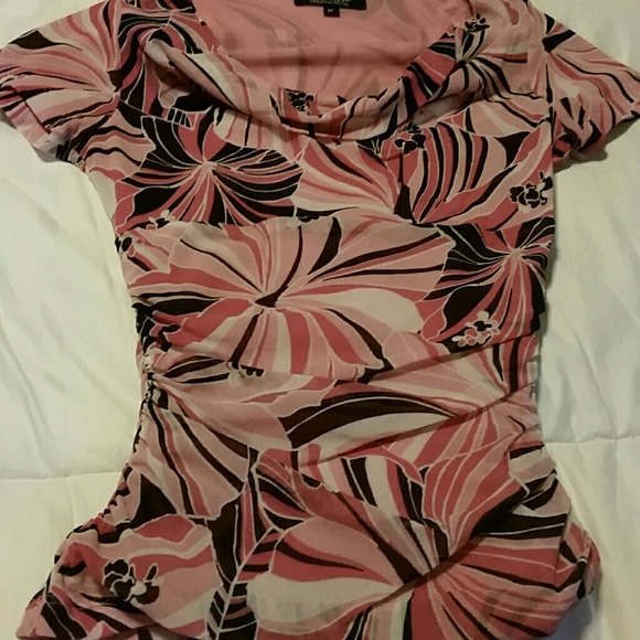 Pretty top