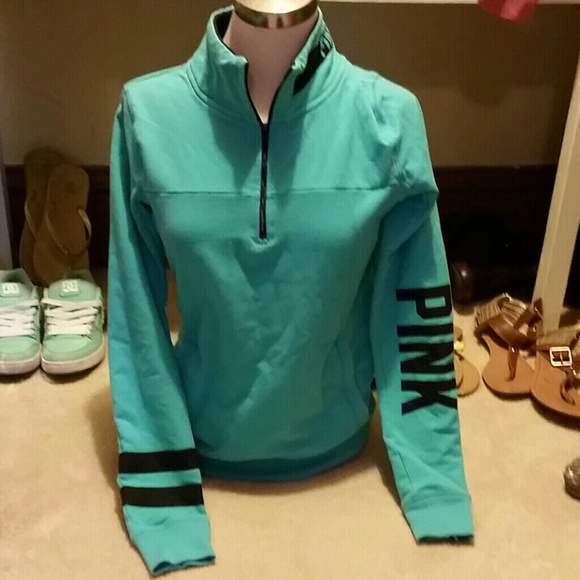 Ultimate half zip up!