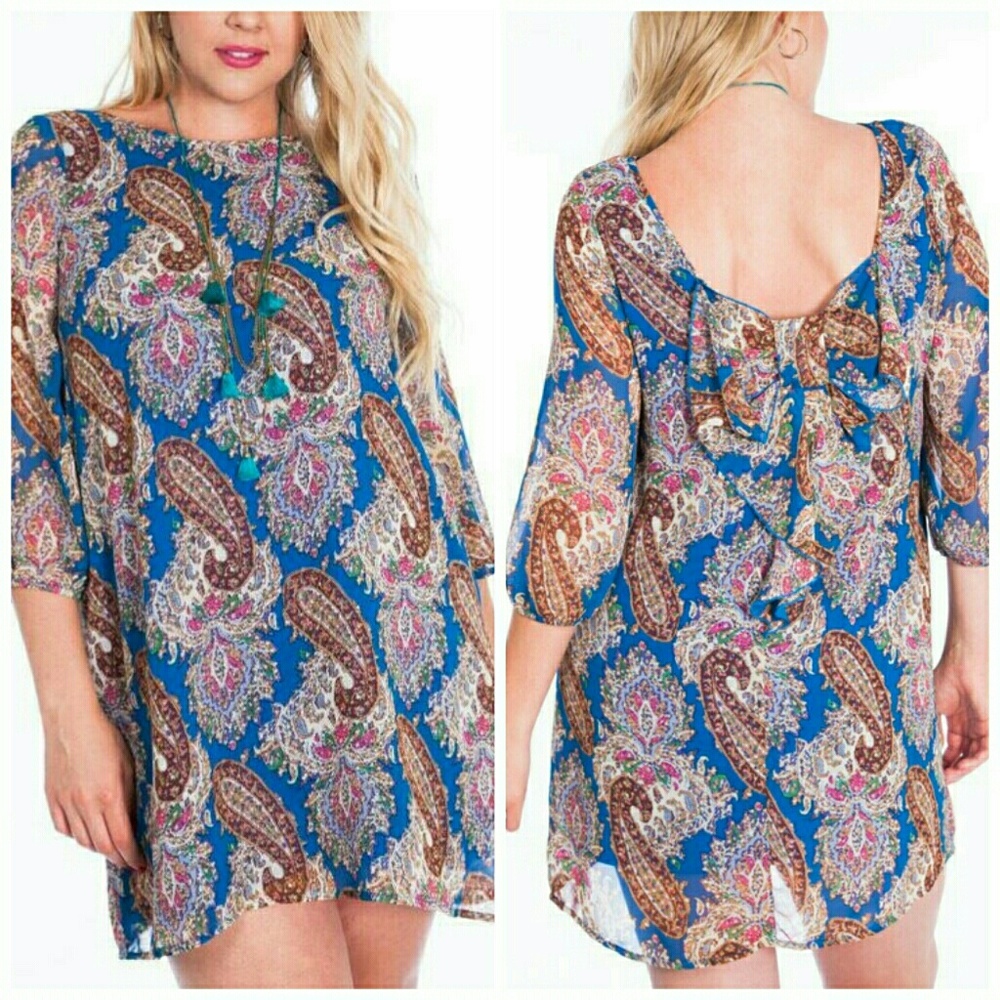 🎉HP🎉 Sexy Paisley Dress w/Back Bow