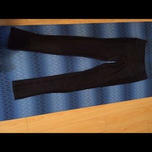 Lululemon yoga pants