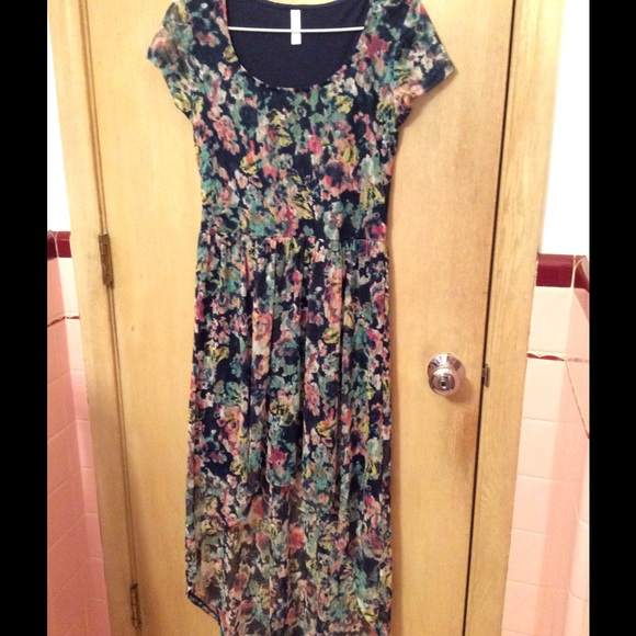 Colorful High-Low Dress - Picture 2 of 2