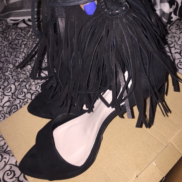 SOLD! - Picture 3 of 4