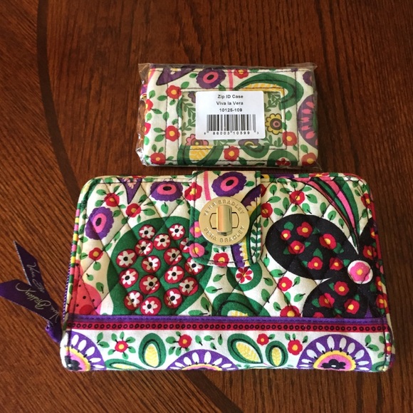 ⚡️FLASH SALE⚡️Vera Bradley Wallet and Zip ID Case