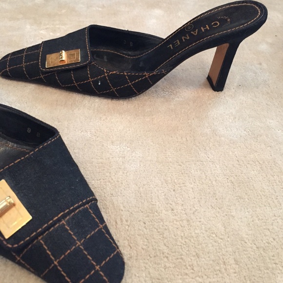 Shoes - Picture 3 of 3