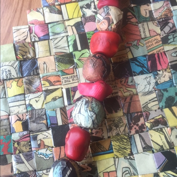 Custom made comic statement purse - Picture 3 of 4