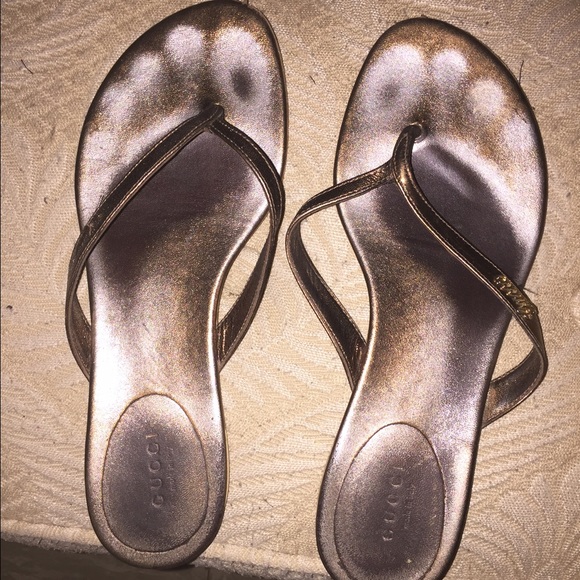 Gucci thong sandals
