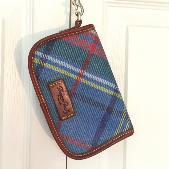 Clutch - Picture 2 of 2