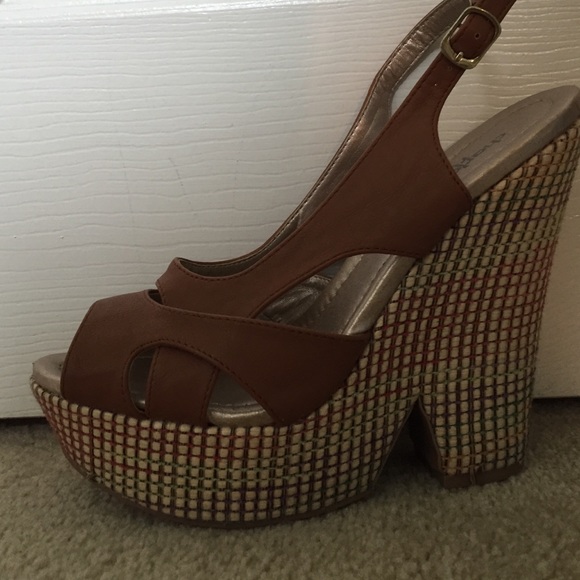 Wedges - Picture 2 of 2