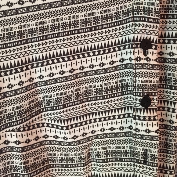Aztec button up - Picture 2 of 3