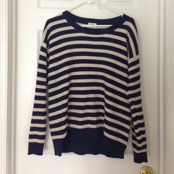 Madewell Sweaters - Madewell navy & cream striped sweater with heart