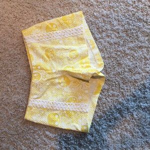 Lilly pulitzer zip back shorts