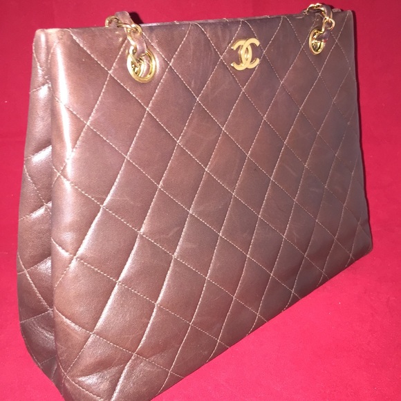 Chanel Chocolate Brown Tote 🎉4x HP🎉 - Picture 2 of 4