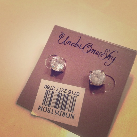 Never Worn Nordstrom CZ Stubs