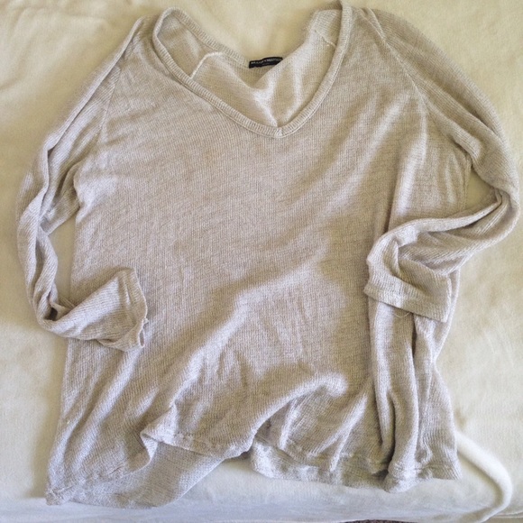 Brandy Melville sweater
