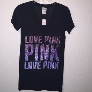 VS PINK v-neck