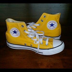Yellow converse
