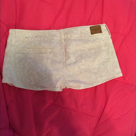 Shorts - Picture 4 of 4