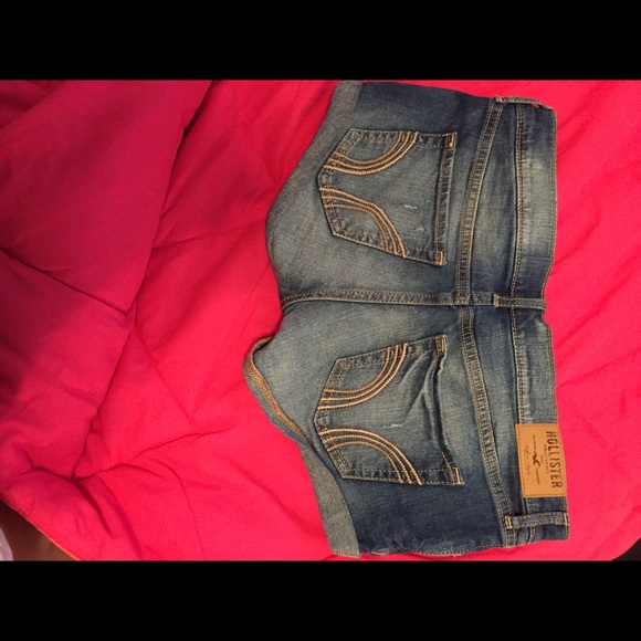 Shorts - Picture 2 of 2