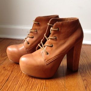 Steve Madden Platform Lita Booties