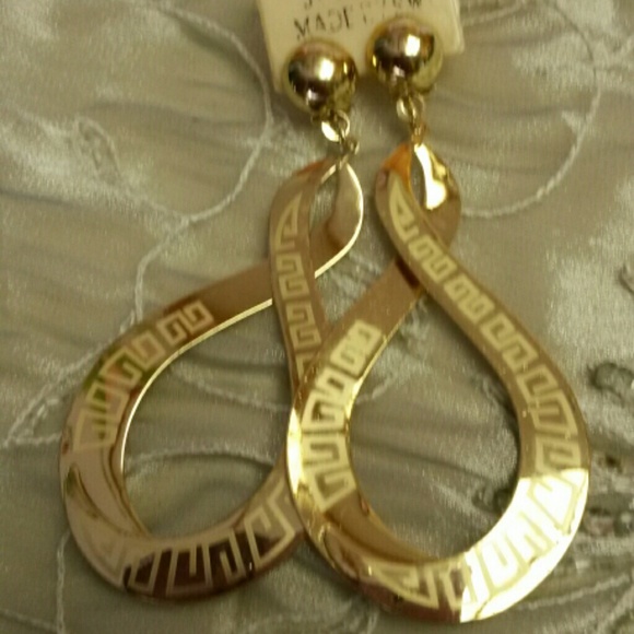 CHANDELIER GREEK KEY EARRINGS