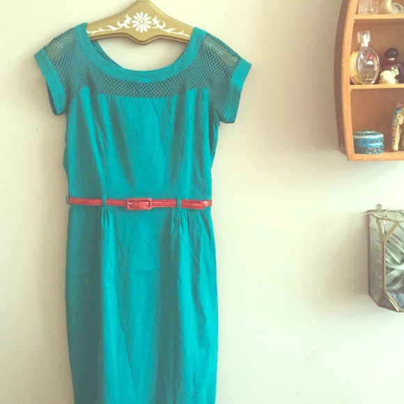 Bettie Page turquoise dress 💋