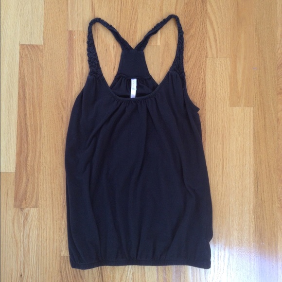 black tank top