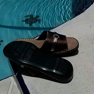 Natutalizer - Worn Once- Size 9m - Gorgeous