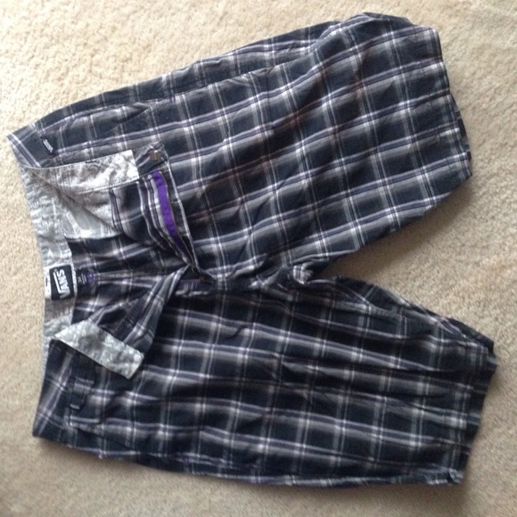 Plaid guys shorts