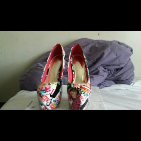 Super sexy heels - Picture 2 of 3