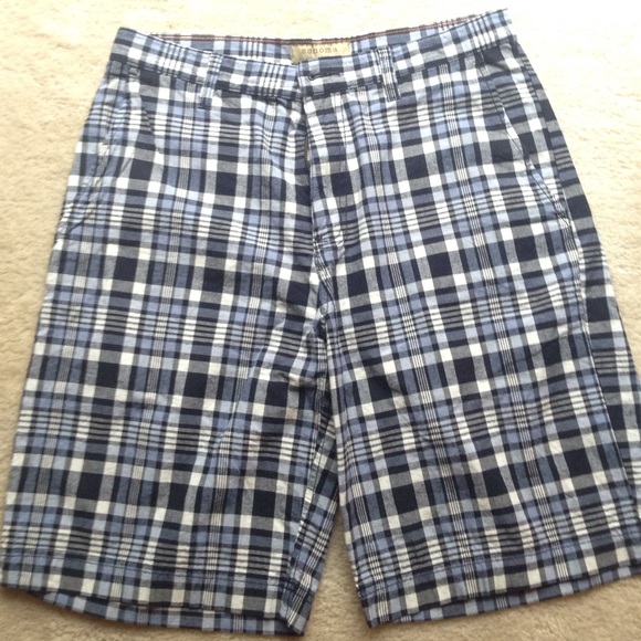 Mens plaid shorts