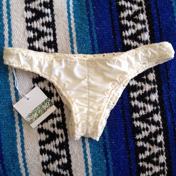 Posh Pua Hala bottom